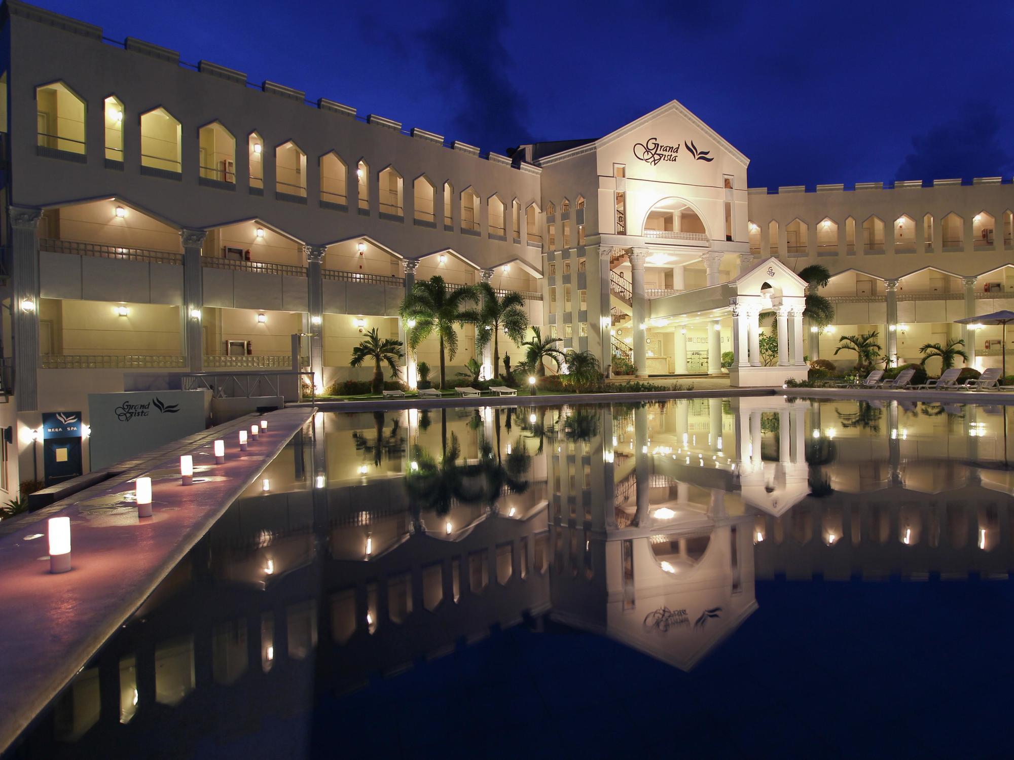Boracay Grand Vista Resort & Spa Yapak ภายนอก รูปภาพ