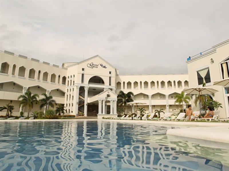 Boracay Grand Vista Resort & Spa Yapak ภายนอก รูปภาพ