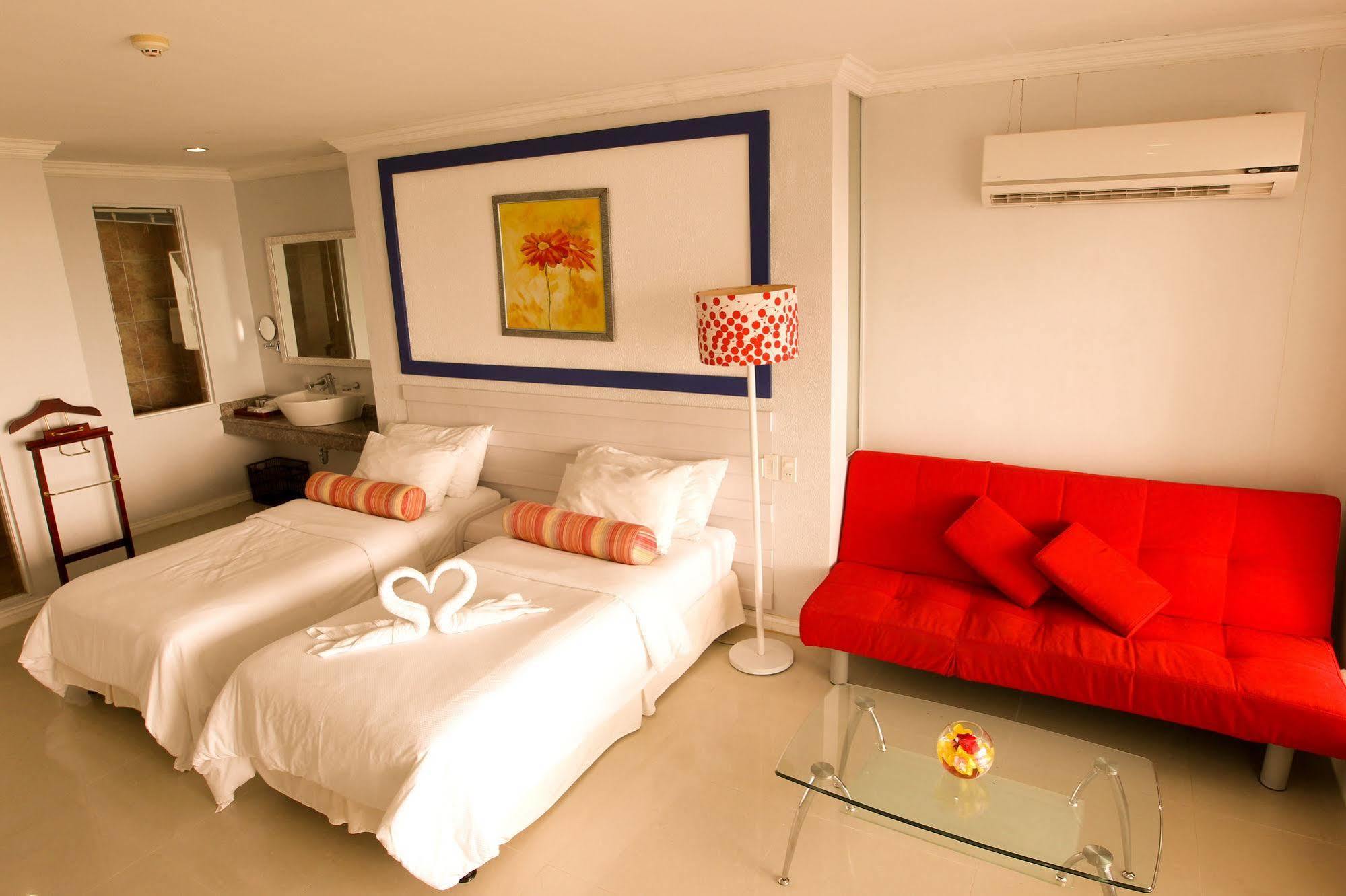 Boracay Grand Vista Resort & Spa Yapak ภายนอก รูปภาพ